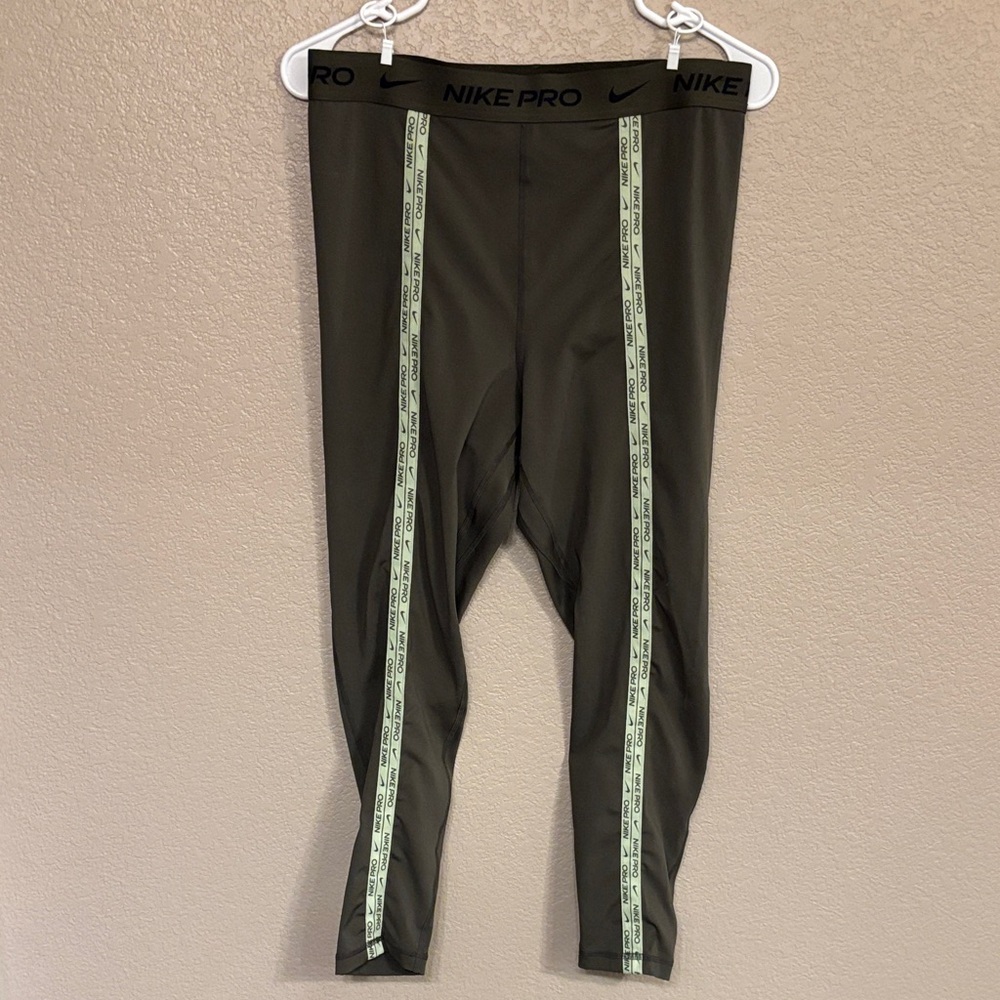 Nike Pro Dark Green Leggings with Light Green Accents